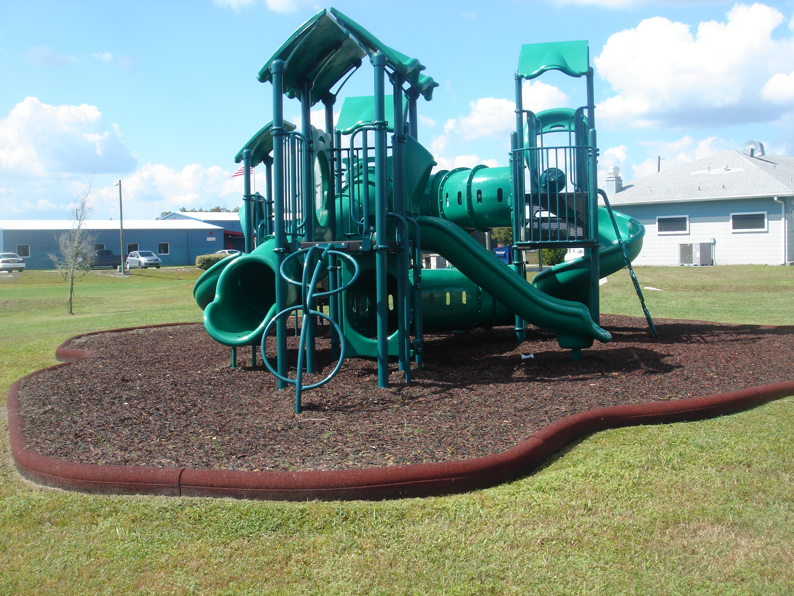 Why Rubber Mulch is an Affordable, Sustainable Option for Surfacing